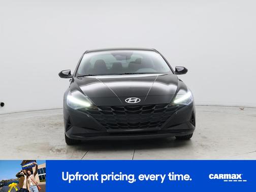 Black 2023 Hyundai ELANTRA SEL