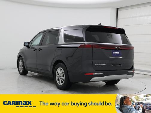 2022 Kia Carnival LXS