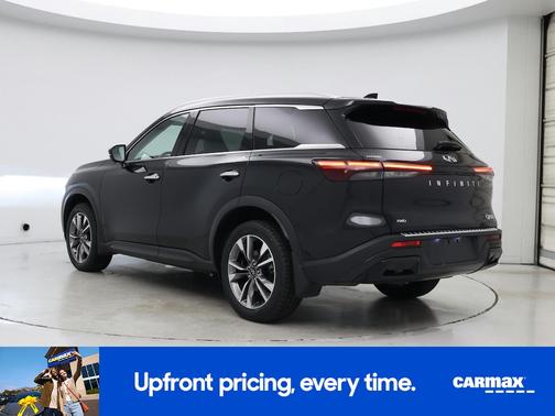 Black 2023 INFINITI QX60 Luxe