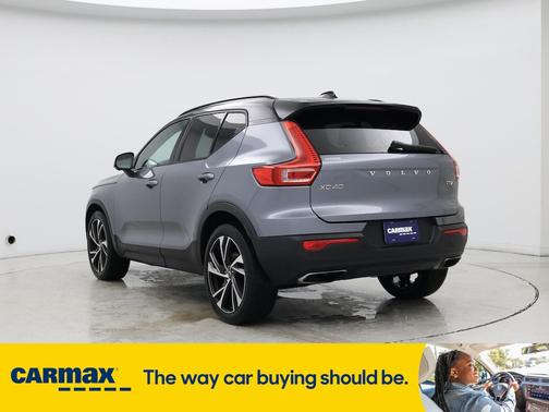 2019 Volvo XC40 T5 R-Design