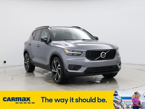 2019 Volvo XC40 T5 R-Design