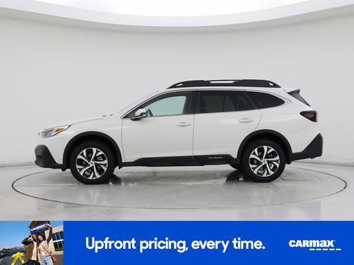 White 2022 Subaru Outback Limited XT