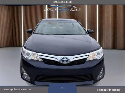 2014 Toyota Camry Hybrid LE