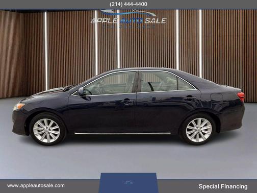 2014 Toyota Camry Hybrid LE