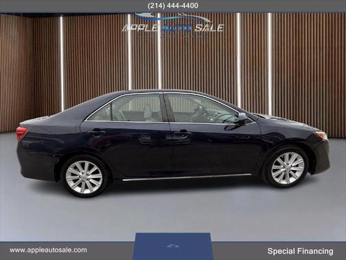 2014 Toyota Camry Hybrid LE
