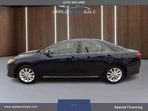 2014 Toyota Camry Hybrid LE