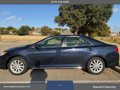 2014 Toyota Camry Hybrid LE