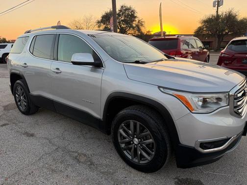 2019 GMC Acadia SLT-1
