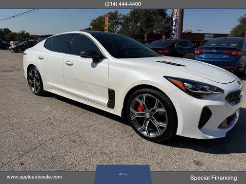 2019 Kia Stinger GT2
