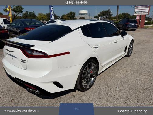 2019 Kia Stinger GT2