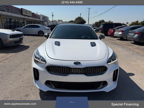 2019 Kia Stinger GT2
