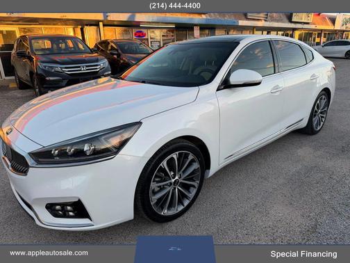 2019 Kia Cadenza Technology