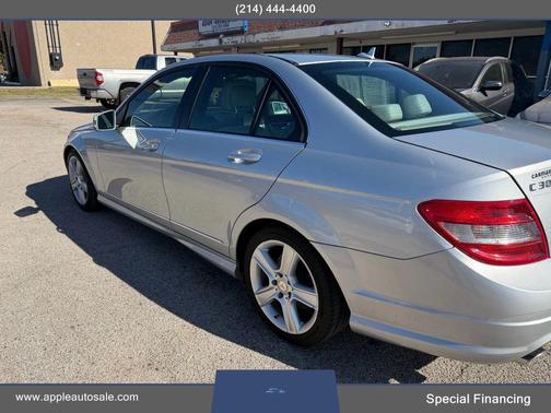 2011 Mercedes-Benz C-Class Luxury