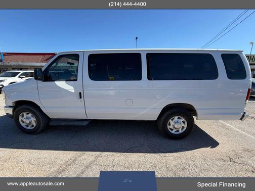 2011 Ford E350 Super Duty XLT