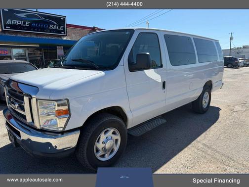 2011 Ford E350 Super Duty XLT
