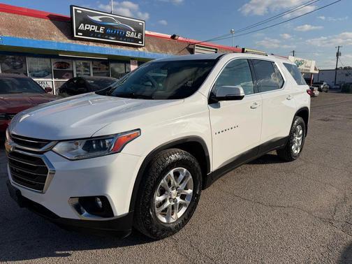 2018 Chevrolet Traverse LT Cloth