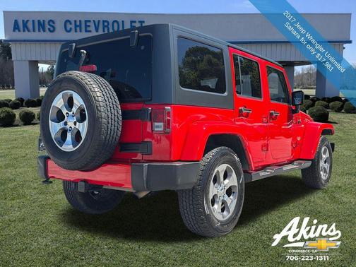 Firecracker Red Clearcoat 2017 Jeep Wrangler Unlimited Sahara