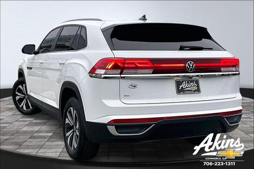 2024 Volkswagen Atlas Cross Sport 2.0T SE