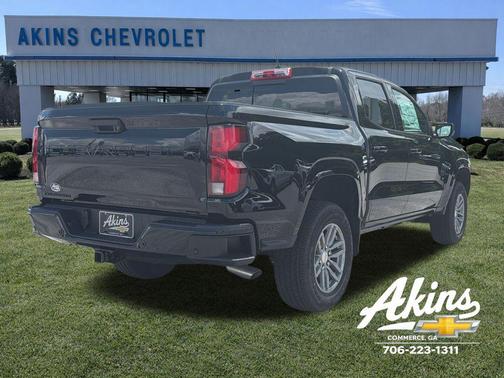 Black 2026 Chevrolet Colorado LT