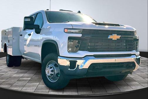 2025 Chevrolet Silverado 3500 WT