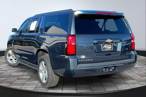 2019 Chevrolet Suburban LT