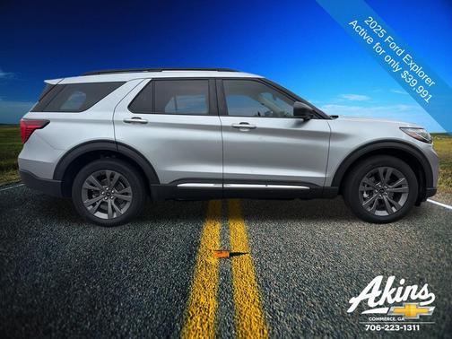 2025 Ford Explorer Active