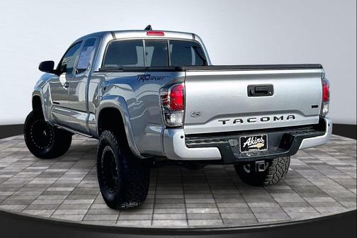 2022 Toyota Tacoma TRD Sport