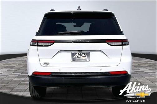 2024 Jeep Grand Cherokee Altitude