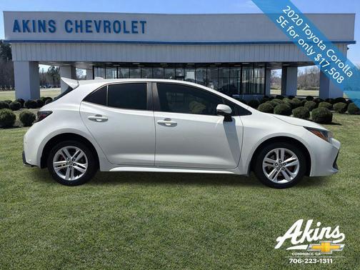 Blizzard Pearl 2020 Toyota Corolla SE