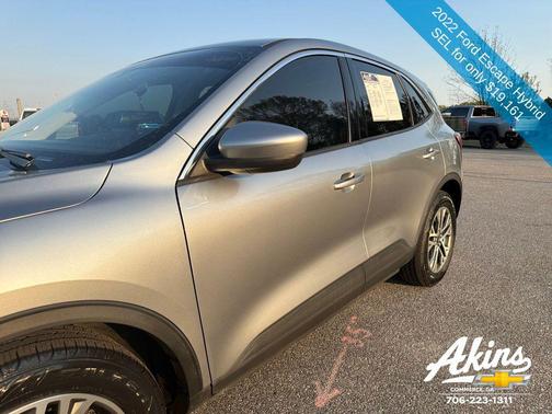 Silver Metallic 2022 Ford Escape SEL
