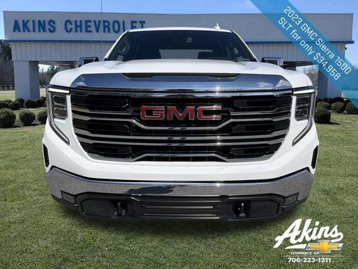Summit White 2023 GMC Sierra 1500 SLT