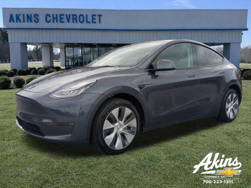 2023 Tesla Model Y Long Range Dual Motor All-Wheel Drive