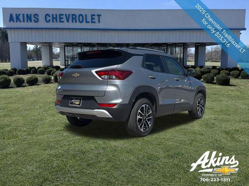 Sterling Gray Metallic 2025 Chevrolet Trailblazer LT