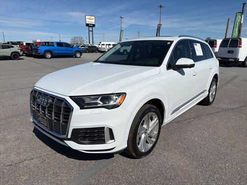 2020 Audi Q7 45 Premium Plus