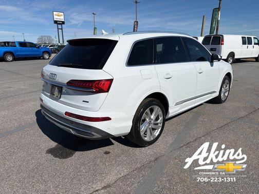 2020 Audi Q7 45 Premium Plus