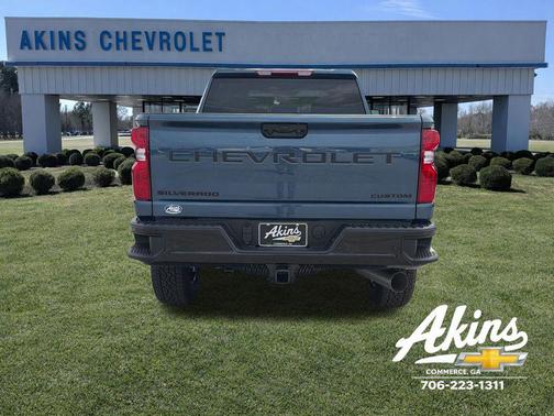 Lakeshore Blue Metallic 2025 Chevrolet Silverado 2500 Custom