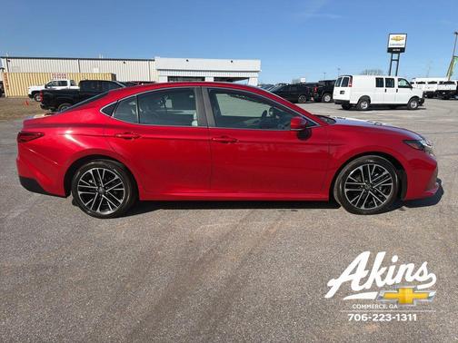 2025 Toyota Camry XLE