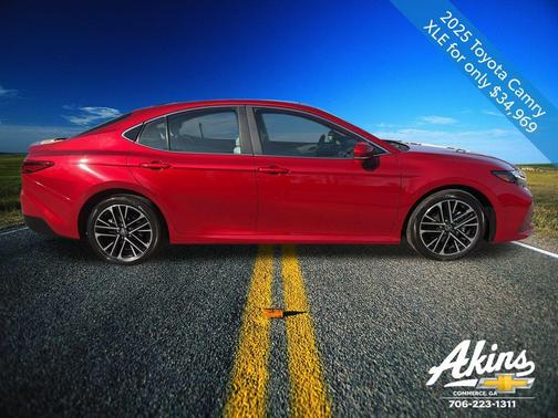 2025 Toyota Camry XLE