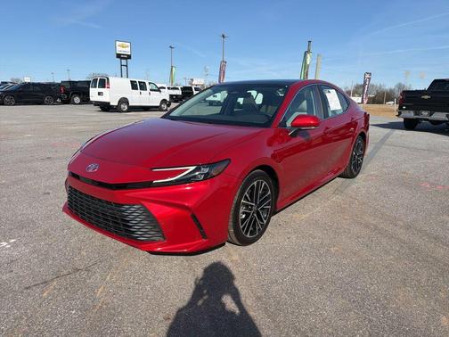 2025 Toyota Camry XLE