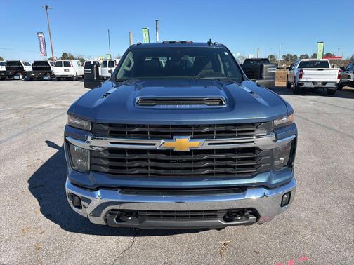 2024 Chevrolet Silverado 2500 LT