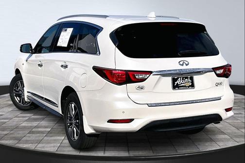 2017 INFINITI QX60 Base