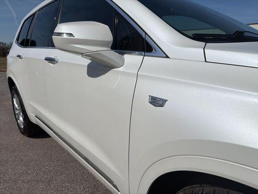 2023 Cadillac XT6 Luxury AWD