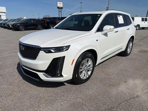 2023 Cadillac XT6 Luxury AWD