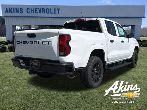 Summit White 2026 Chevrolet Colorado WT