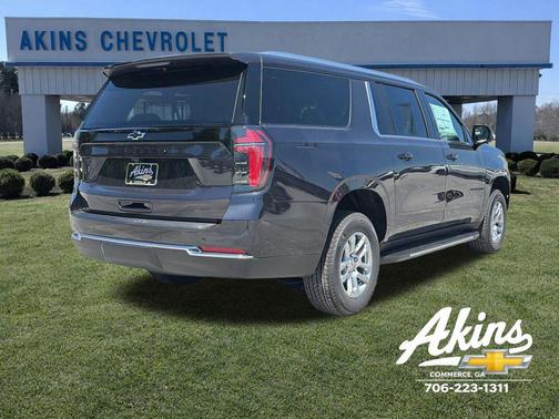 Dark Ash Metallic 2026 Chevrolet Suburban LS