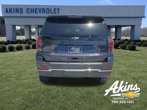 Dark Ash Metallic 2026 Chevrolet Suburban LS