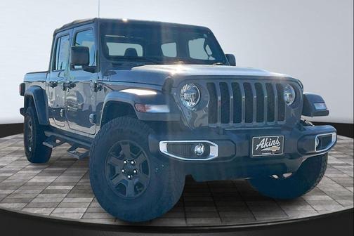 2023 Jeep Gladiator Sport