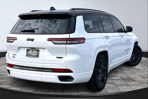 2023 Jeep Grand Cherokee L Summit Reserve