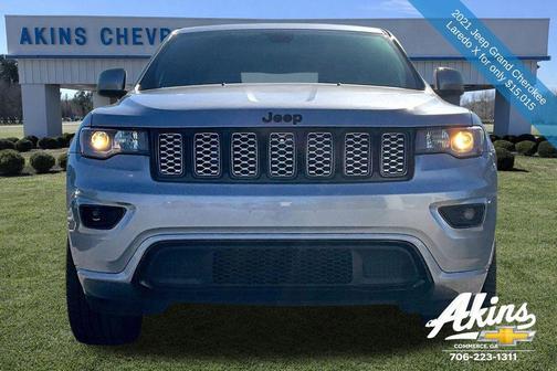 2021 Jeep Grand Cherokee Laredo