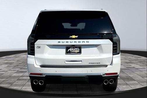 2025 Chevrolet Suburban Premier